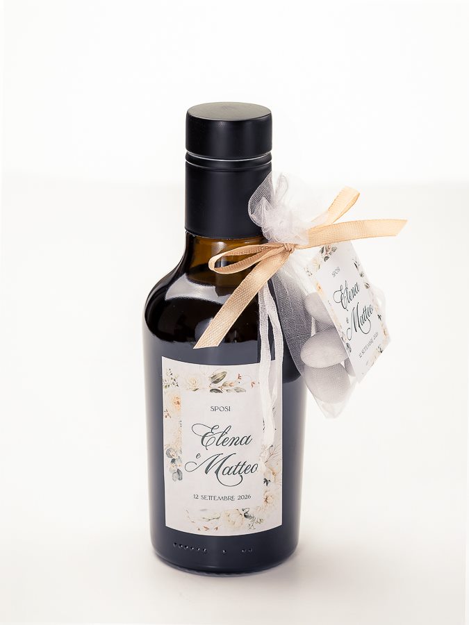 Bomboniera Elea: bottiglia di olio extravergine con etichetta personalizzata